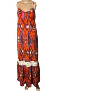 BEBE  Babydoll maxi dress, lace accent,tribal,aztec,multicolored,adj straps,EC